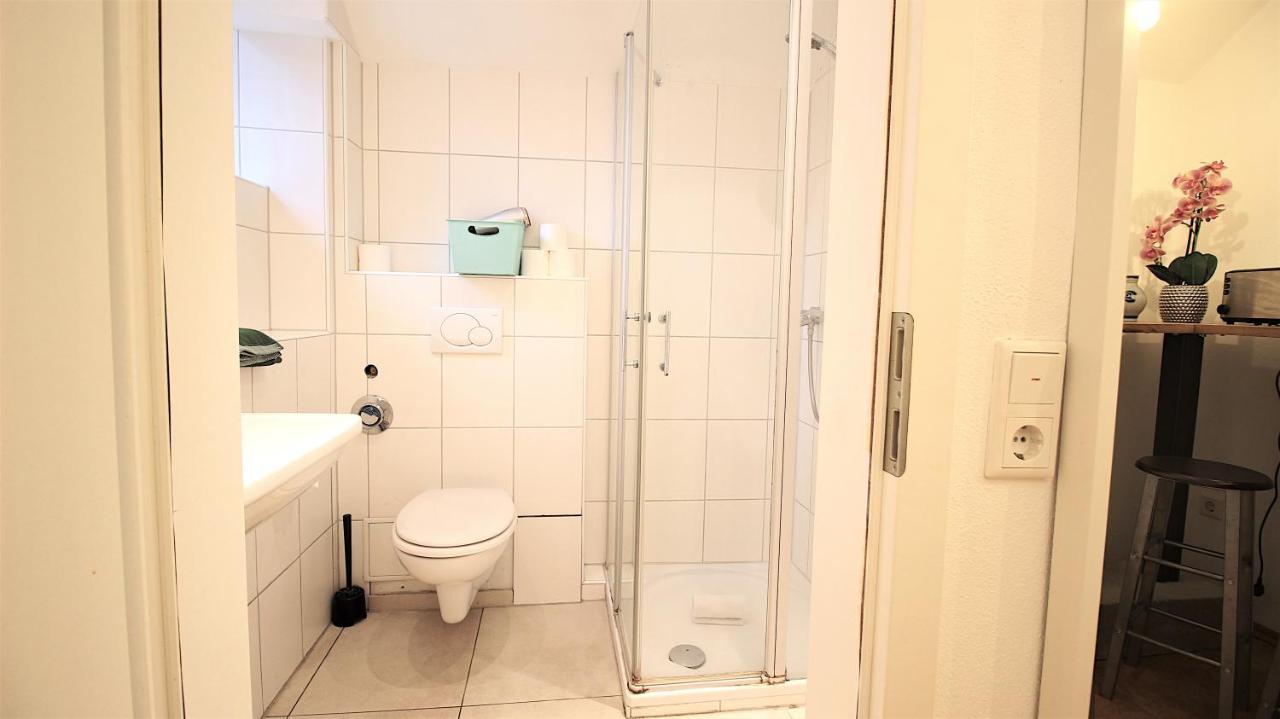 Xxx Fully Equipped Apartment Near Main Station! Würzburg Esterno foto